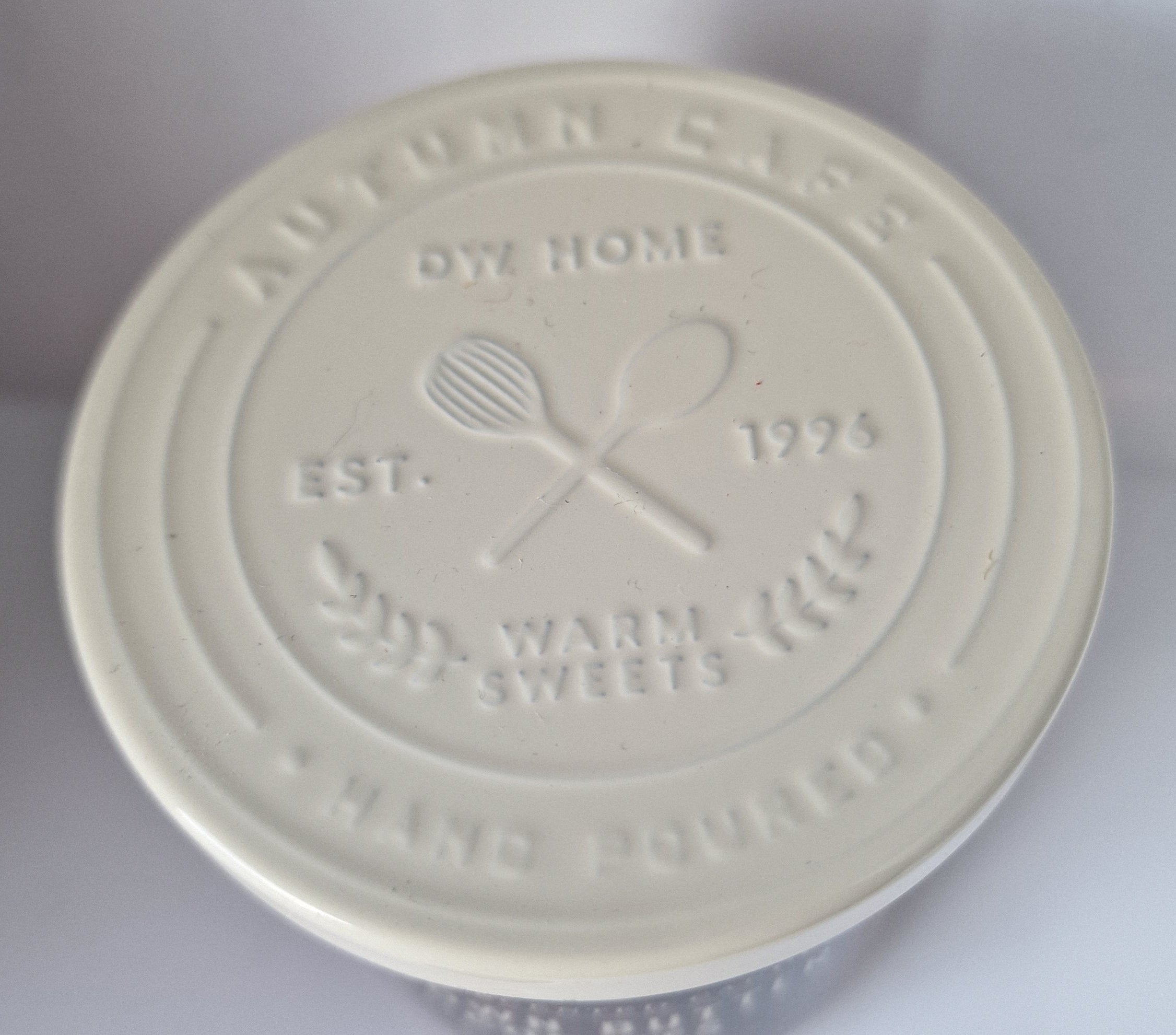 the-best-price-of-duftkerze-brown-butter-cookies-111-gr-supply_1.jpg
